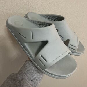 Chaco Sandal Gray Chillos Sport‎ size Womens 8A